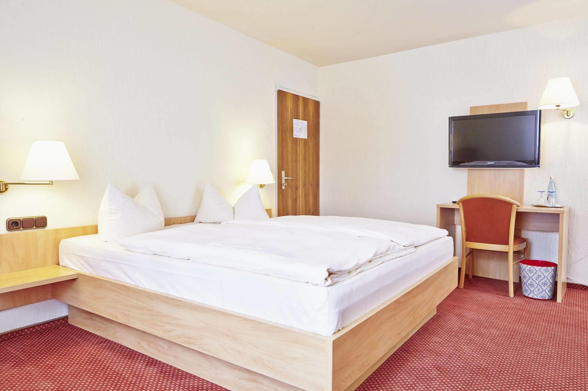 Ringhotel Garni Pflug Oberkirch  Dış mekan fotoğraf