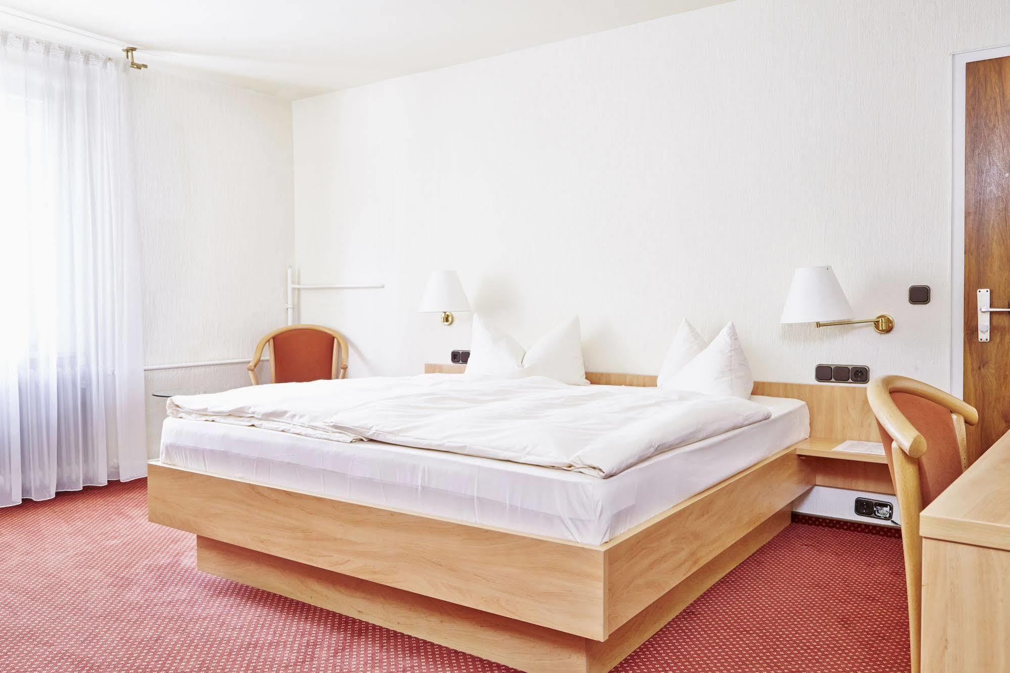 Ringhotel Garni Pflug Oberkirch  Dış mekan fotoğraf